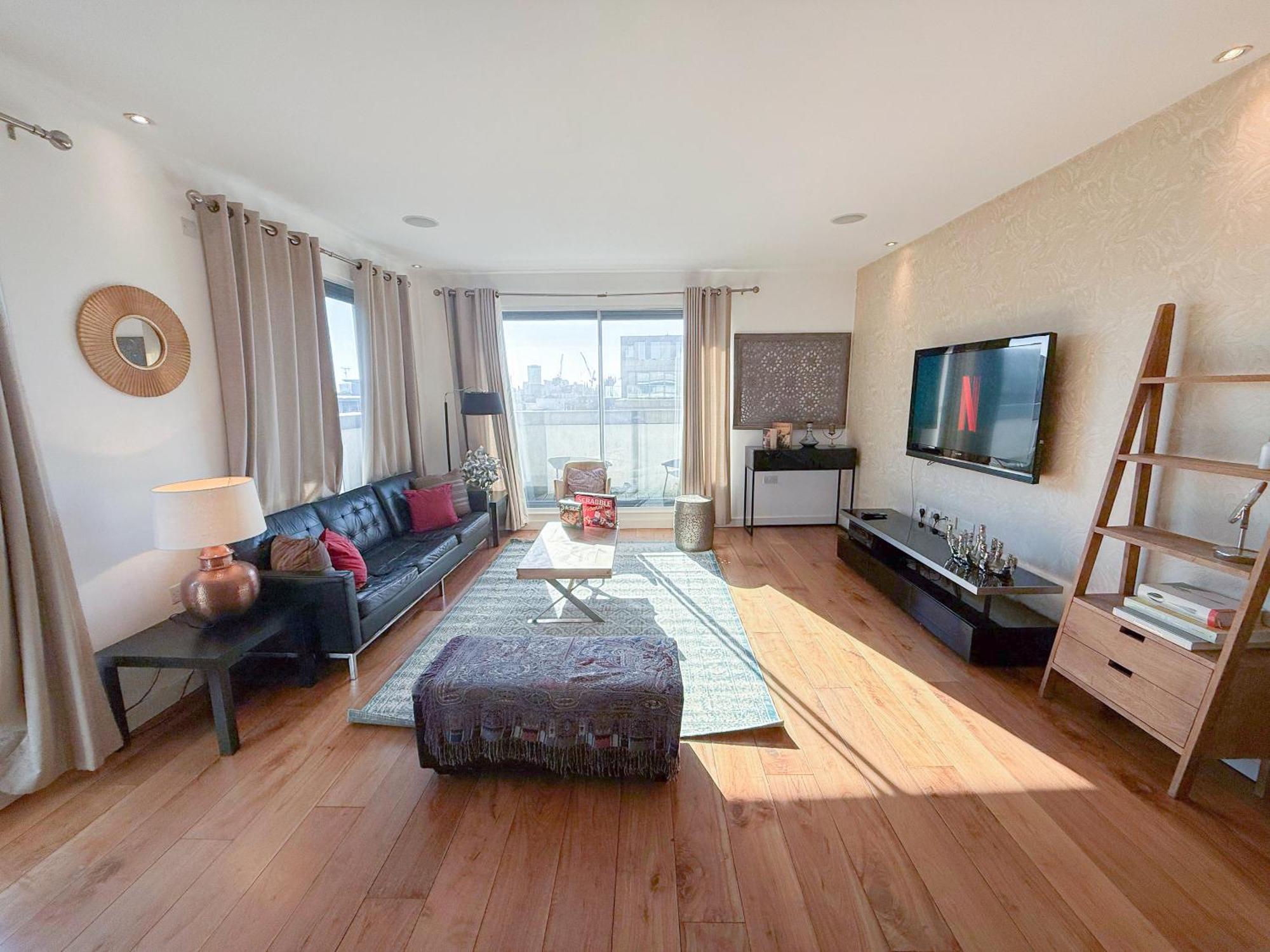 Ample 3-bedroom Flat With Lift In Kings Cross, Islington * Londra